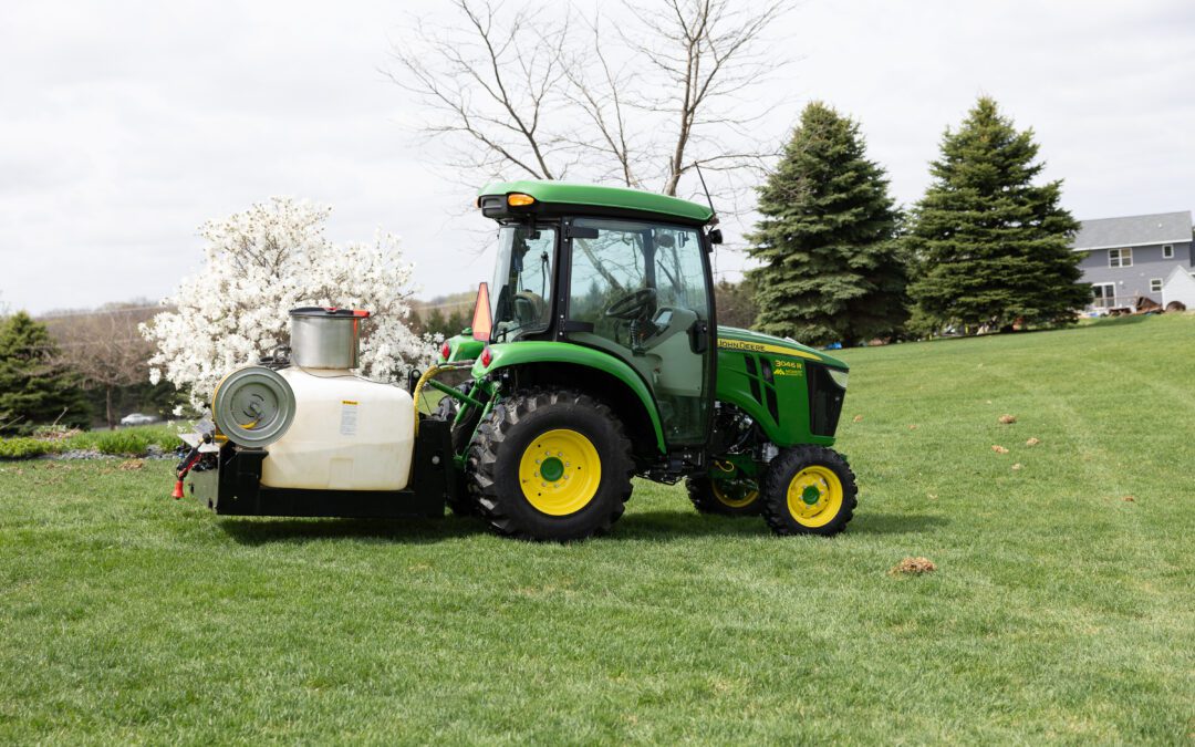 Lawn weed sprayer