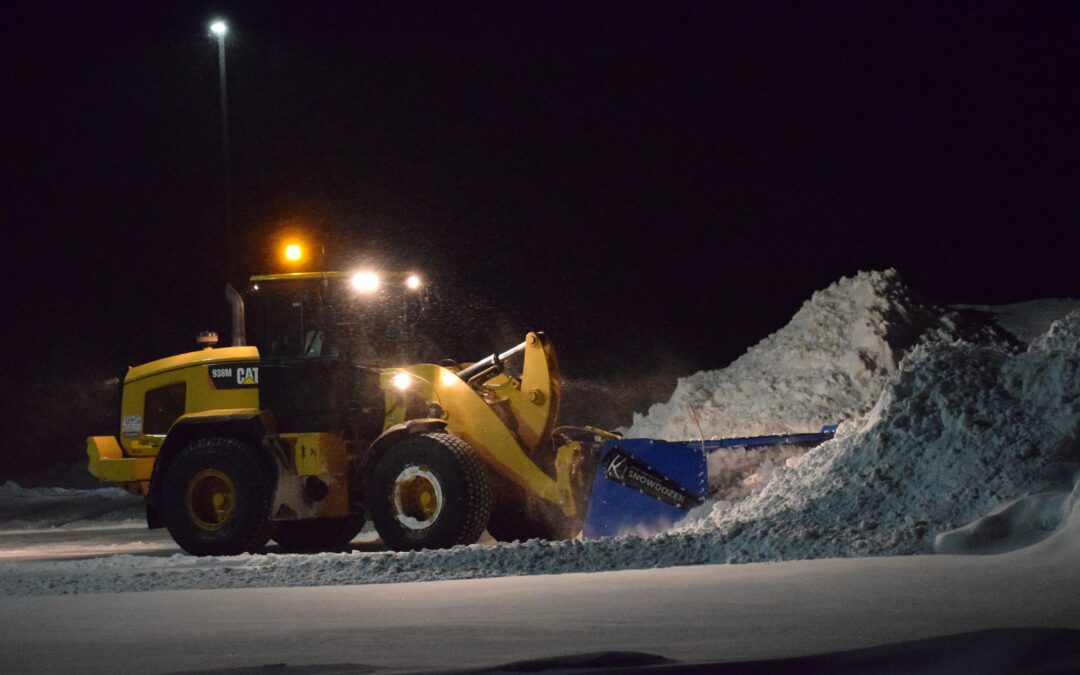 What is the purpose of float in snow pushers?